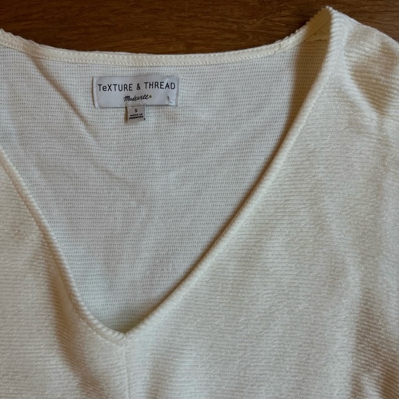 Ivory sweater - Picture 2 of 3